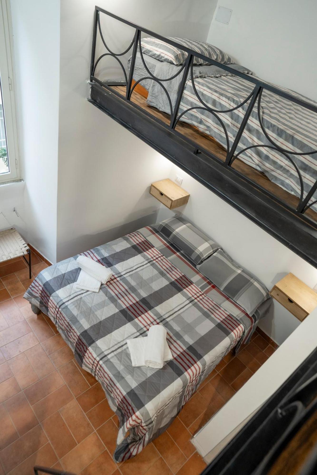 Home Domus Capocci - Rione Monti روما المظهر الخارجي الصورة