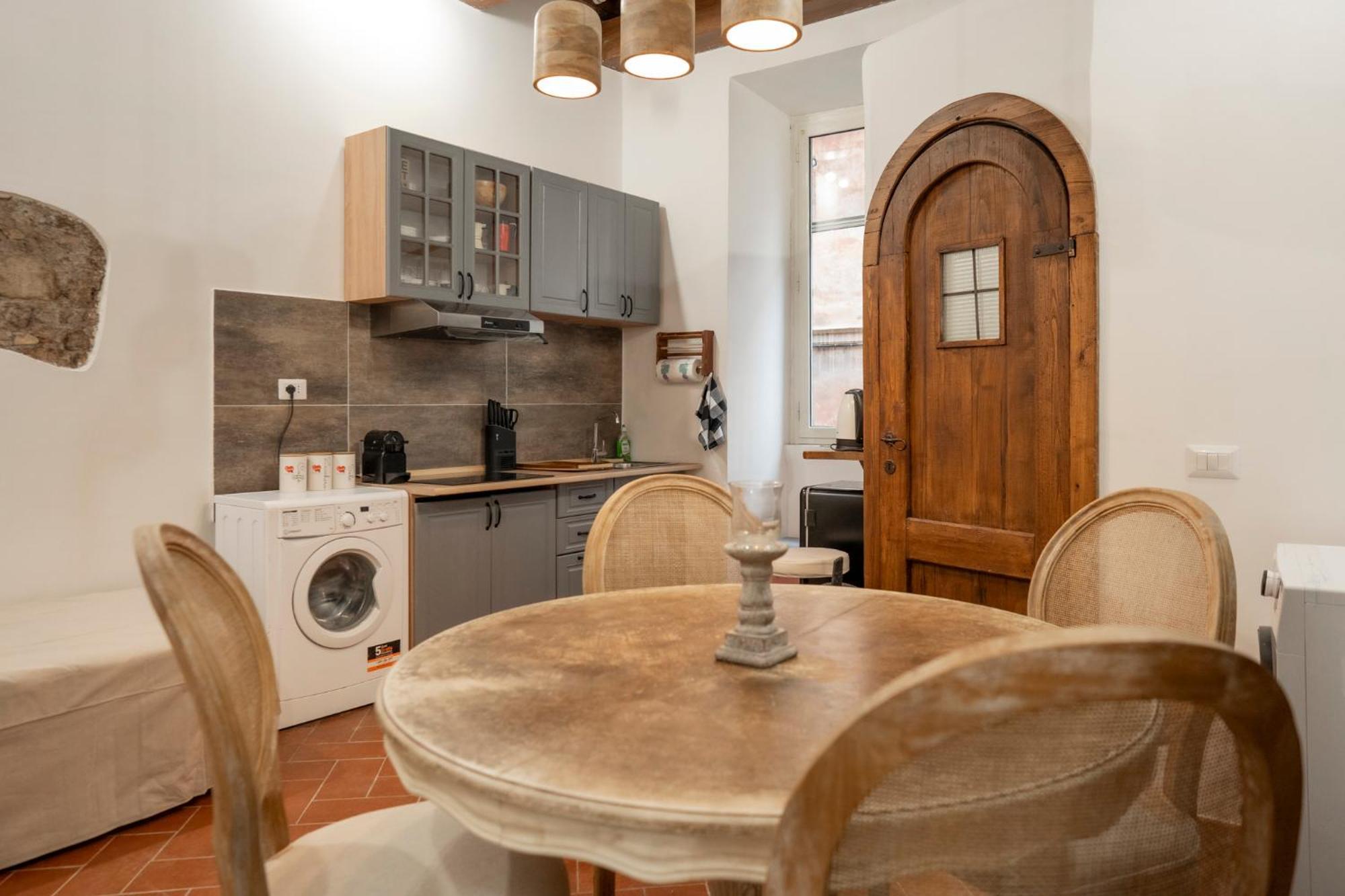 Home Domus Capocci - Rione Monti روما المظهر الخارجي الصورة