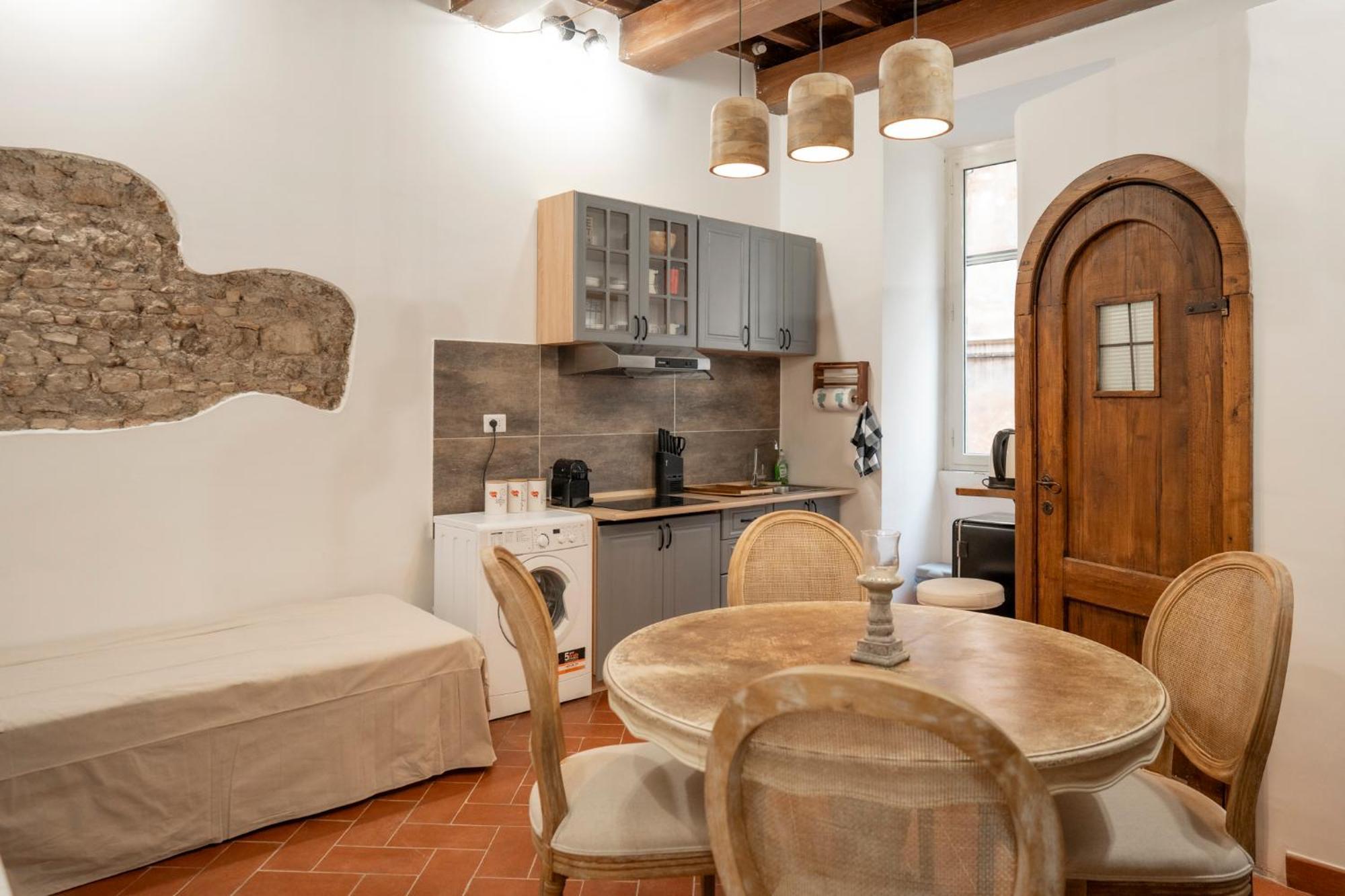 Home Domus Capocci - Rione Monti روما المظهر الخارجي الصورة