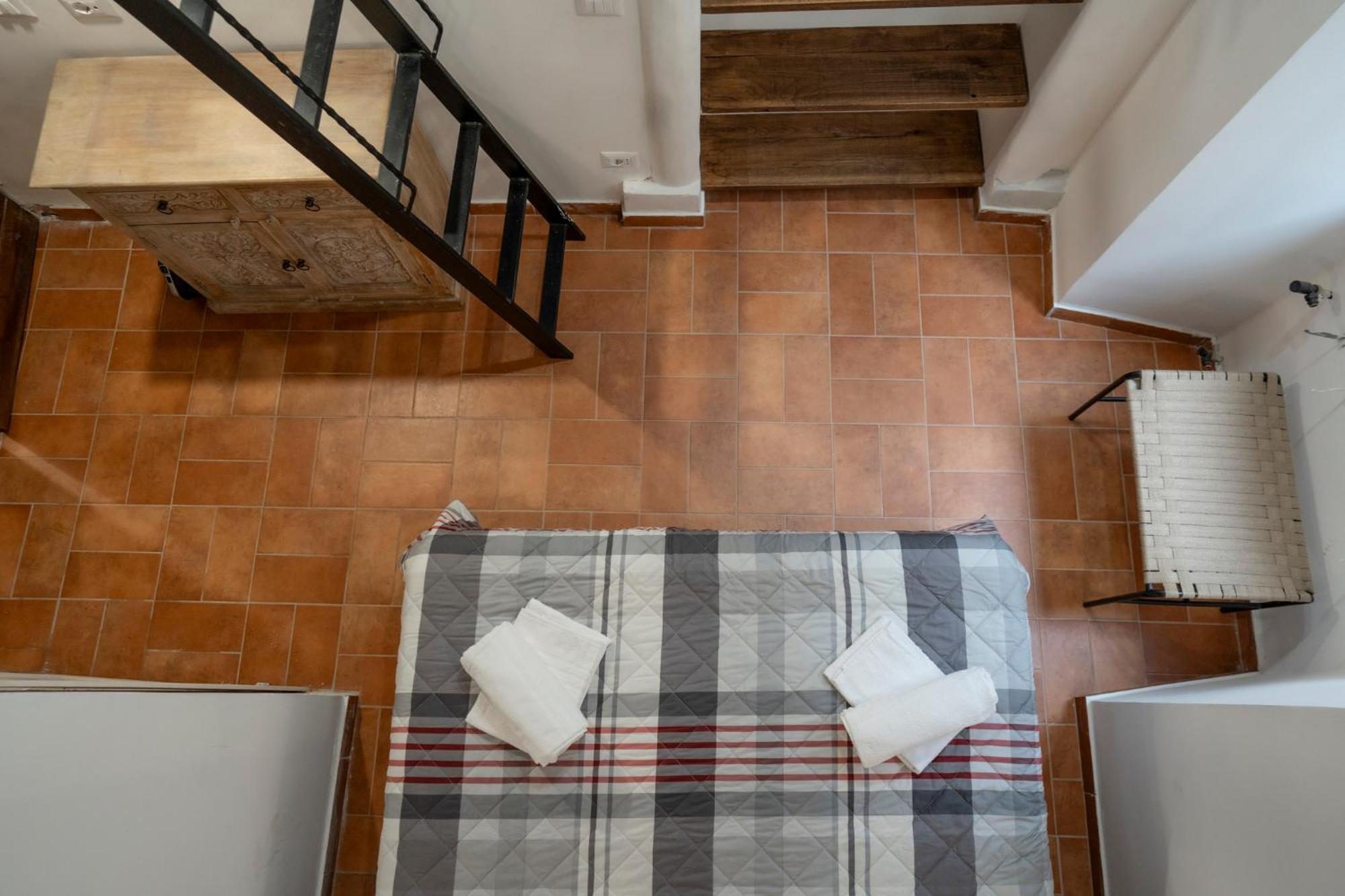 Home Domus Capocci - Rione Monti روما المظهر الخارجي الصورة