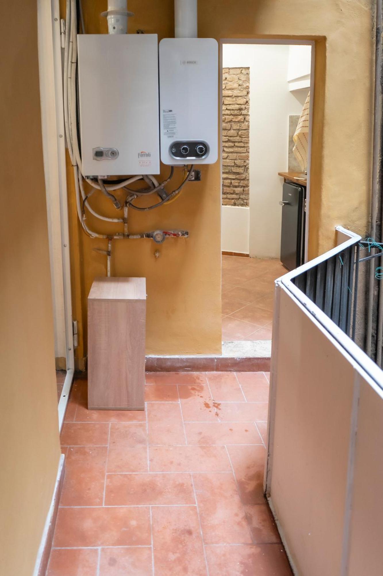 Home Domus Capocci - Rione Monti روما المظهر الخارجي الصورة