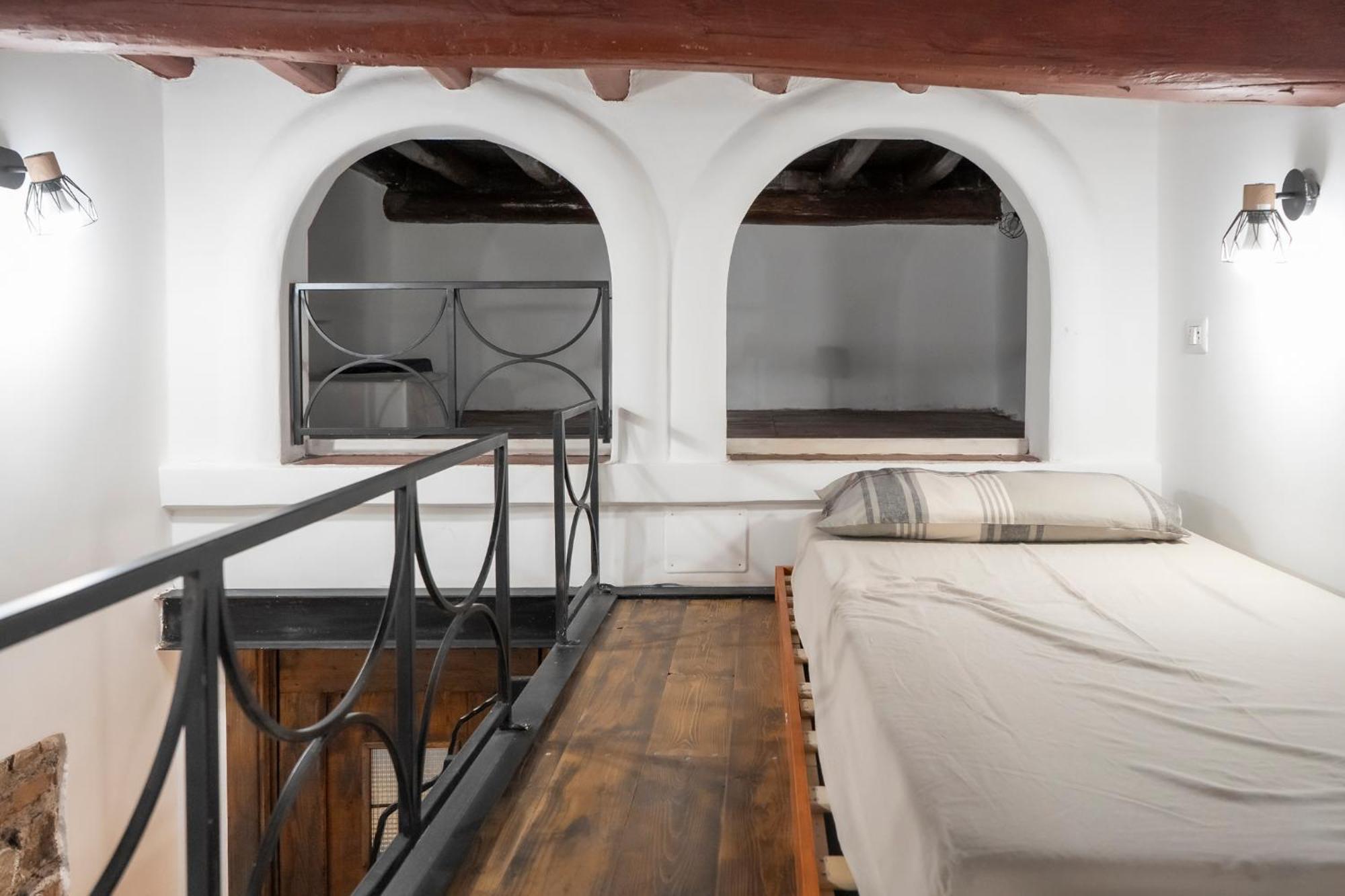 Home Domus Capocci - Rione Monti روما المظهر الخارجي الصورة